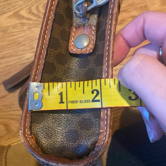 Celine macadam clutch/pouch - Picture 16 of 17